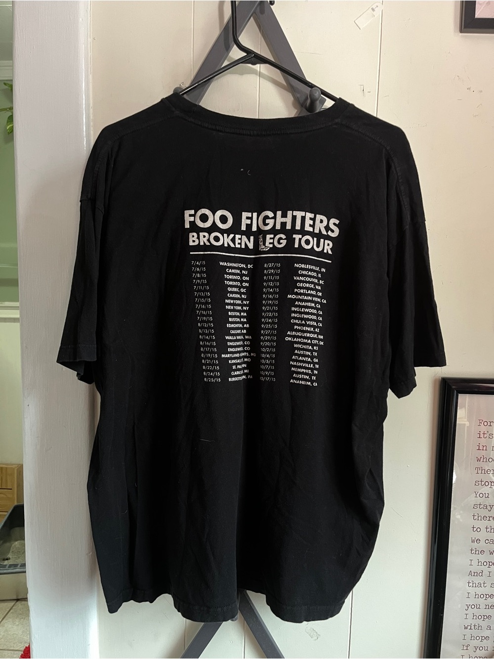 Foo Fighters Tour Tshirt - Picture 5 of 5